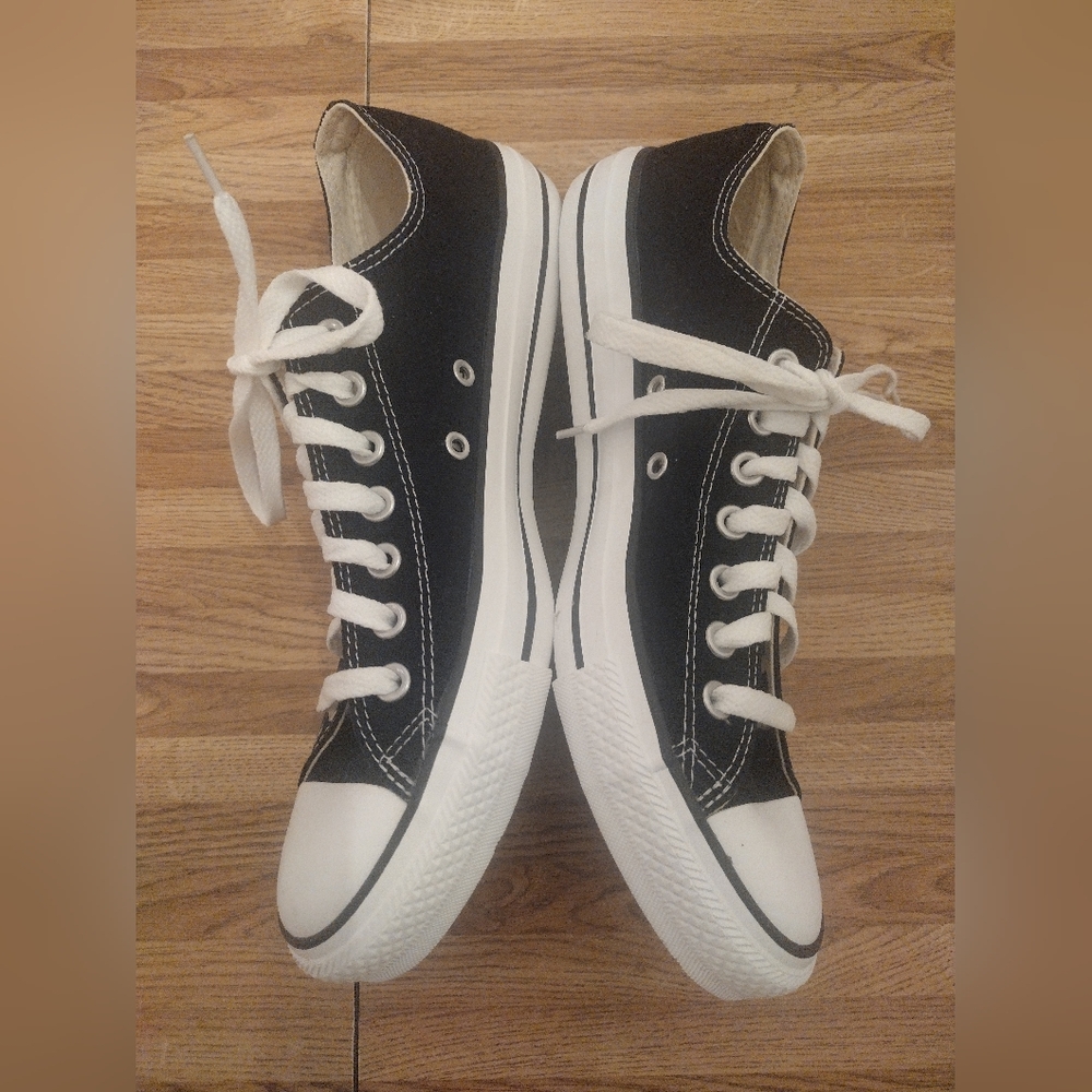 Converse Chuck Taylor All Star M9166 Unisex Sneakers - Picture 5 of 9